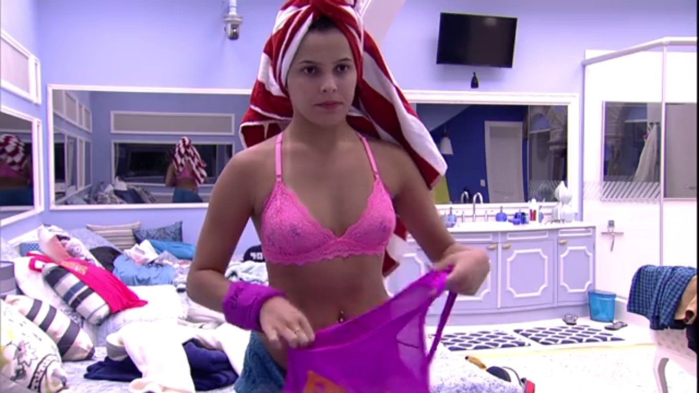 Emilly no bbb17